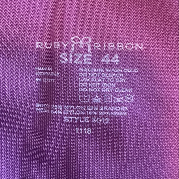 Ruby Ribbon Bra Tank Size 44 - Picture 6 of 8